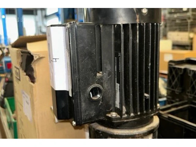 Grundfos industriële pomp - afbeelding 2 van  5