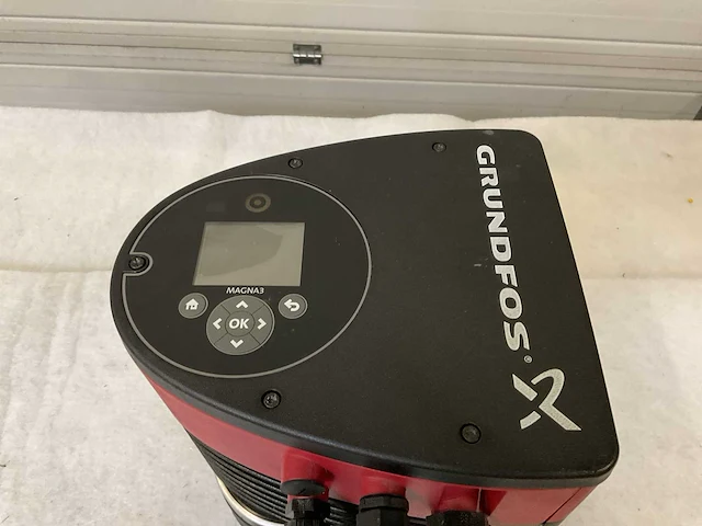 Grundfos magna3 32-120 f 220 circulatiepomp - afbeelding 2 van  7