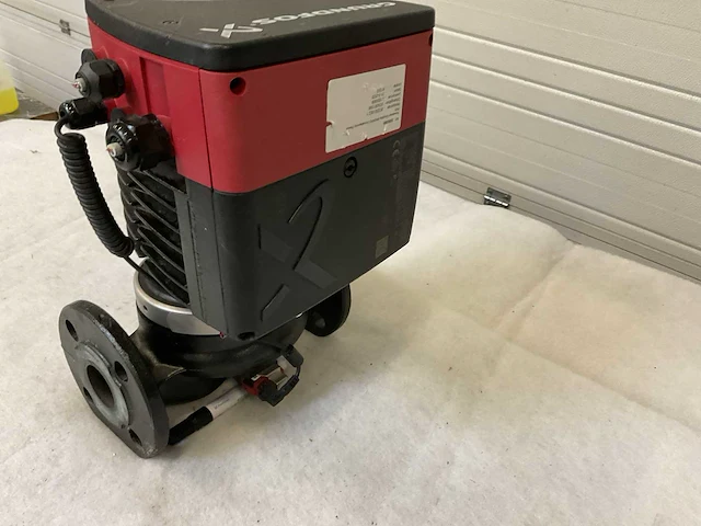 Grundfos magna3 40-120 f 250 circulatiepomp - afbeelding 4 van  7