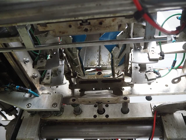 Grupo giró - afbeelding 5 van  24