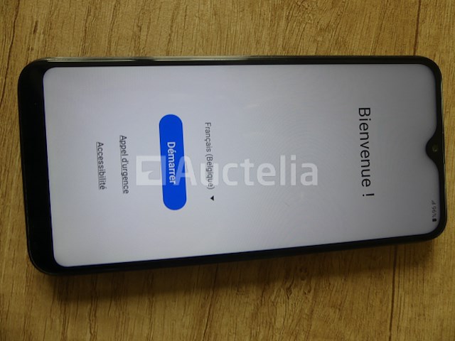 Gsm smartphone samsung a20e - afbeelding 2 van  3