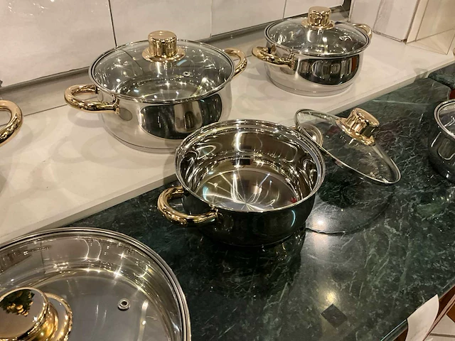 Gsw kookpotten en braadpan en steelpan (6x) - afbeelding 3 van  4