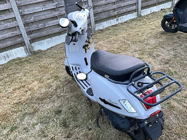 Gts bravo scooter - afbeelding 5 van  6