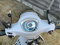 Gts bravo scooter - afbeelding 6 van  6