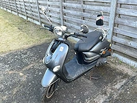Gts piemonte scooter - afbeelding 1 van  7