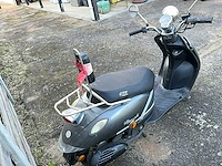 Gts piemonte scooter - afbeelding 4 van  7