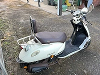 Gts piemonte scooter - afbeelding 4 van  8