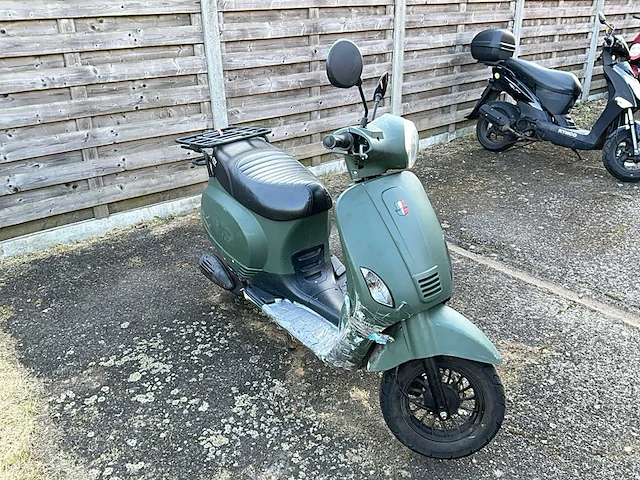 Gts toscana scooter - afbeelding 3 van  7