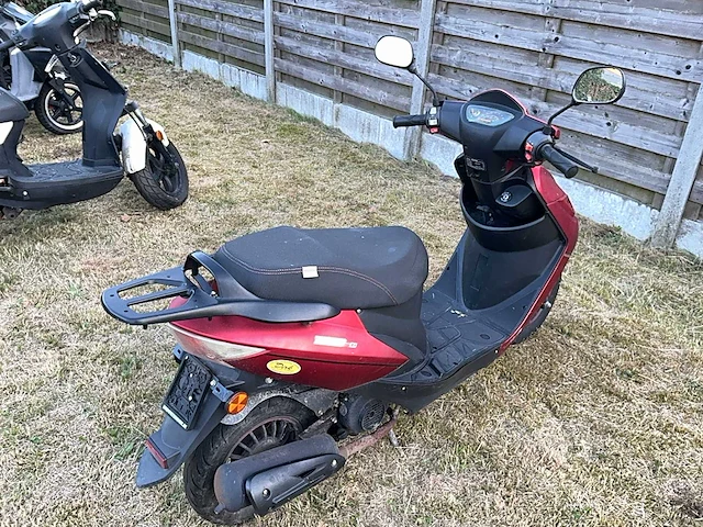 Gts vici turbho scooter - afbeelding 3 van  6