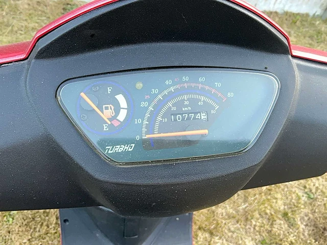 Gts vici turbho scooter - afbeelding 5 van  6