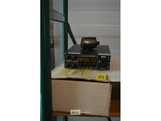 Gtv delta 4012 astracom cb am fm radio - afbeelding 1 van  3