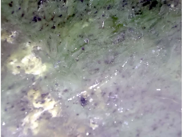 Guan yin beeld groene jade - afbeelding 8 van  16