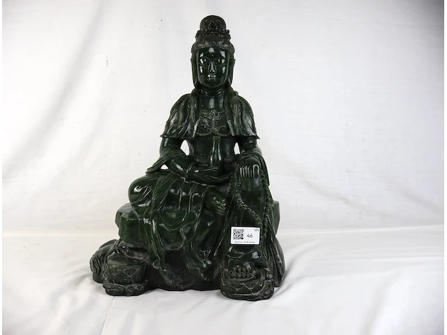 Guan yin beeld groene jade - afbeelding 1 van  16