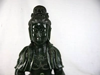 Guan yin beeld groene jade - afbeelding 9 van  16