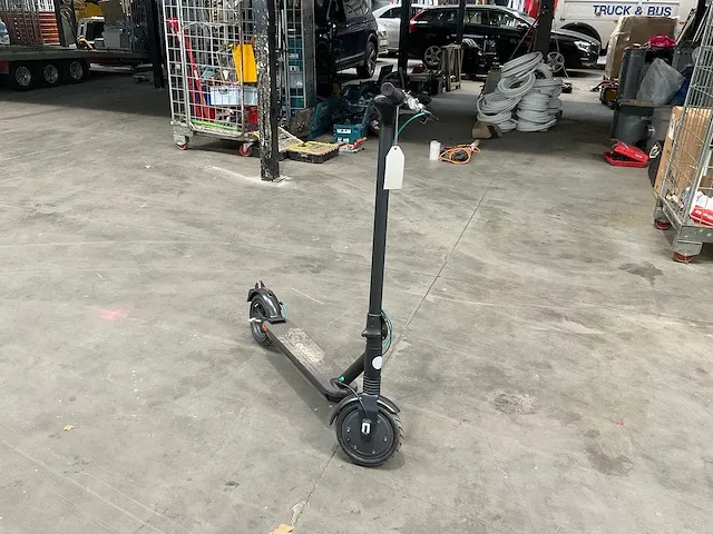 Guardo e-scooter pursuit elektrische step - afbeelding 9 van  14
