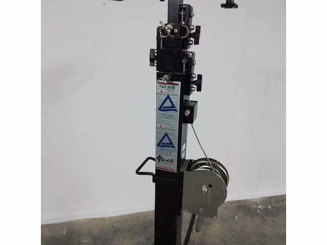 Guil elc-505 telescopische wind up materiaallift (2x) - afbeelding 10 van  24
