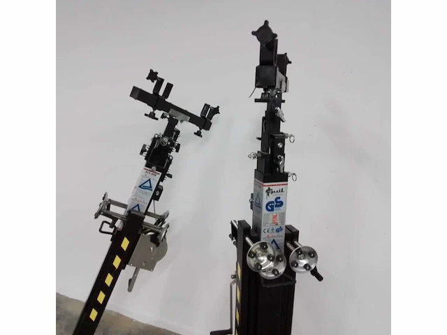 Guil elc-505 telescopische wind up materiaallift (2x) - afbeelding 17 van  24