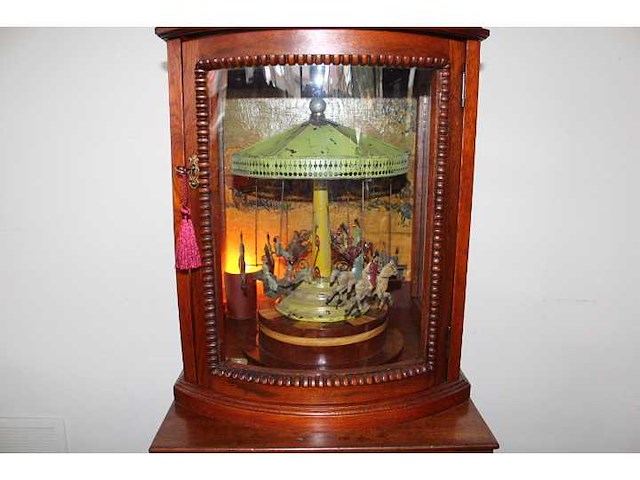 Guntherman draaicaroussel - afbeelding 1 van  6