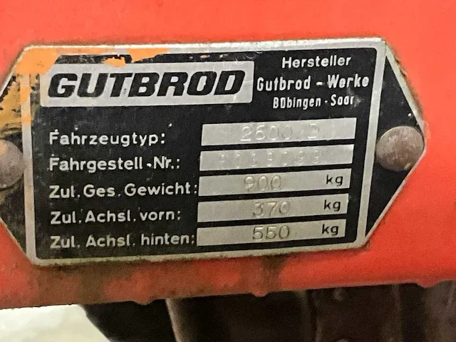 Gutbrod 2600d tuintractor - afbeelding 8 van  16
