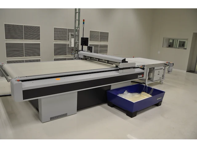 Gutter g03- assembly line/table - afbeelding 2 van  6