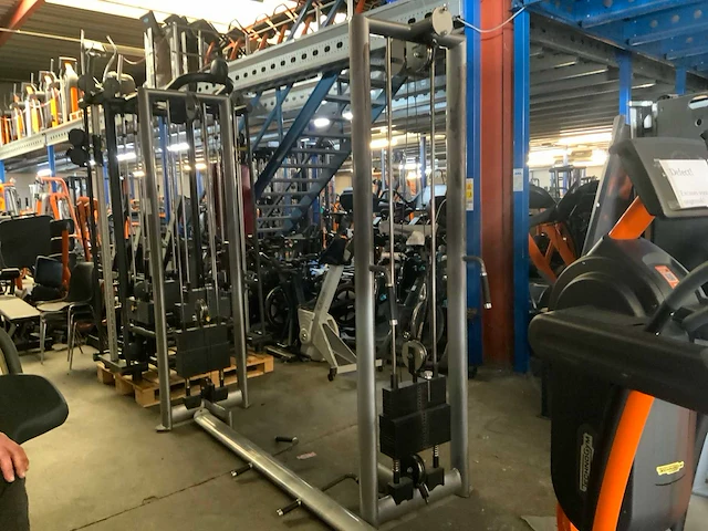 Gym 80 signum cable cross krachtstation - afbeelding 1 van  5