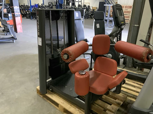 Gym80 signum rotary torso krachtstation - afbeelding 1 van  5