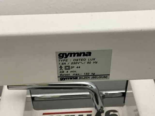 Gymna osteo lux verrijdbare elektrische behandeltafel - afbeelding 7 van  7