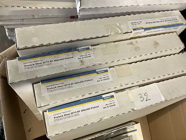 Gyproc diverse bouwmaterialen inspectie luiken partij 1 2 paletten - afbeelding 6 van  7
