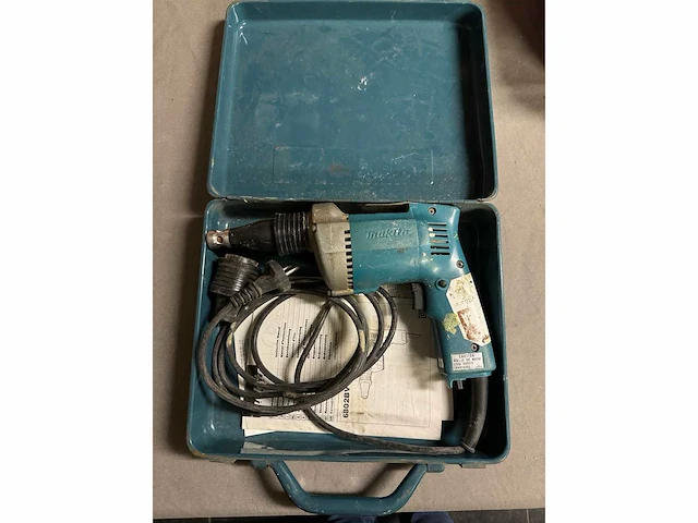 Gyproc schroefmachine makita 6802bv - afbeelding 1 van  2