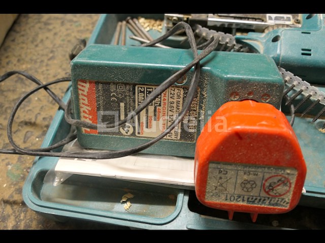 Gyproc-schroevendraaier op batterijen makita 6831d - afbeelding 5 van  6