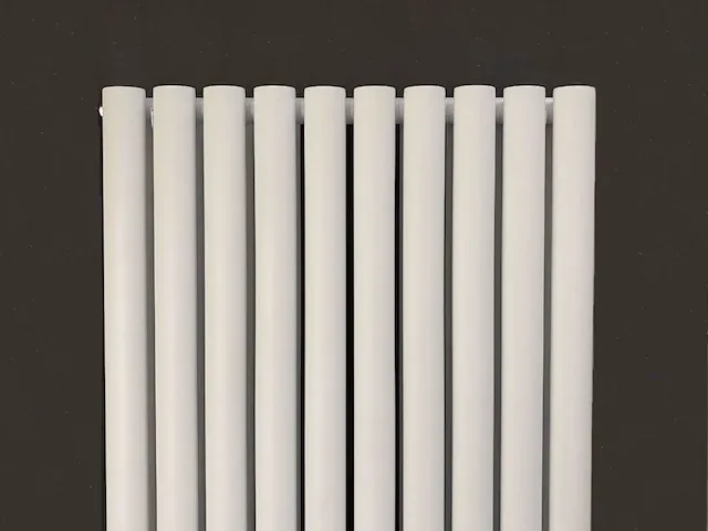 H1800xb600 dubbele design radiator rondo mat wit - afbeelding 2 van  2