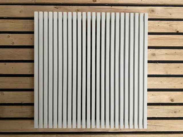 H900xb900 horizontaale designradiator mat wit - afbeelding 1 van  3