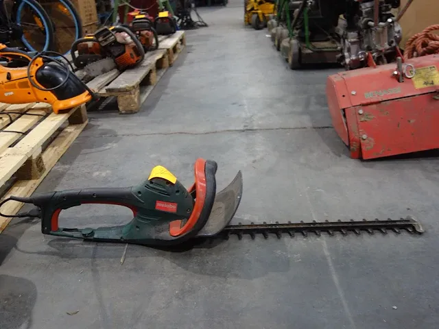 Haagschaar metabo - afbeelding 3 van  4