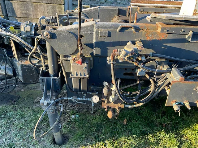 Haakarm chassis - afbeelding 8 van  20