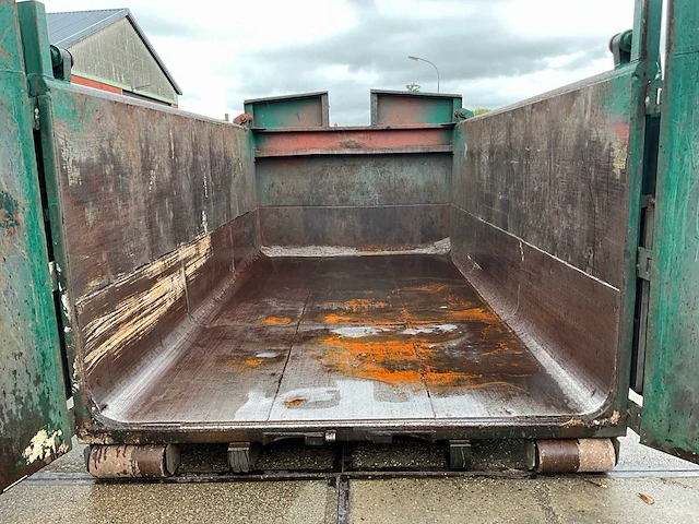 Haakarm container met milieu kleppen multikap afzetcontainer - afbeelding 2 van  14