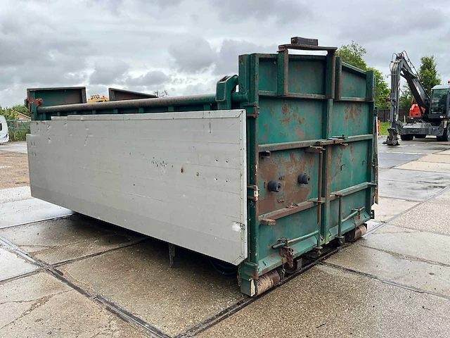 Haakarm container met milieu kleppen multikap afzetcontainer - afbeelding 8 van  14