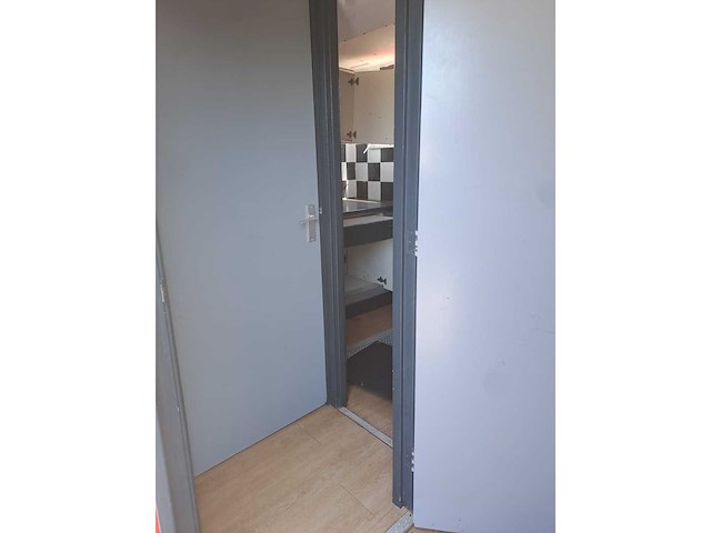 Haakarm wooncontainer - afbeelding 9 van  12