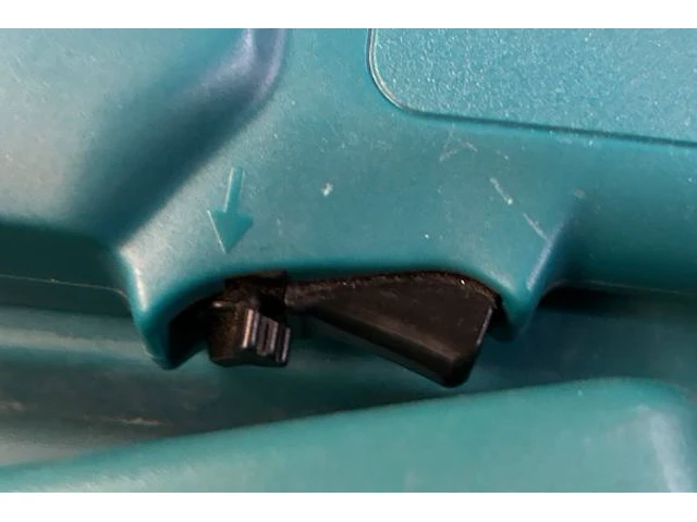 Haakse boormachine makita - afbeelding 4 van  6