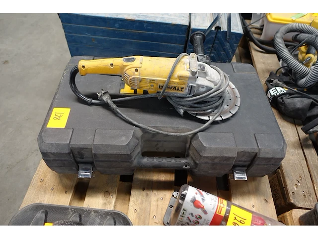 Haakse slijper dewalt - afbeelding 1 van  3