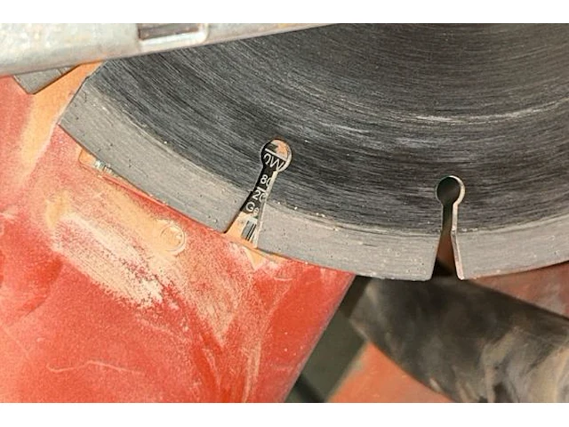 Haakse slijper hilti - afbeelding 3 van  7