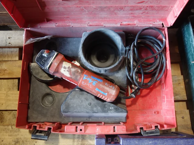 Haakse slijper hilti - afbeelding 2 van  3