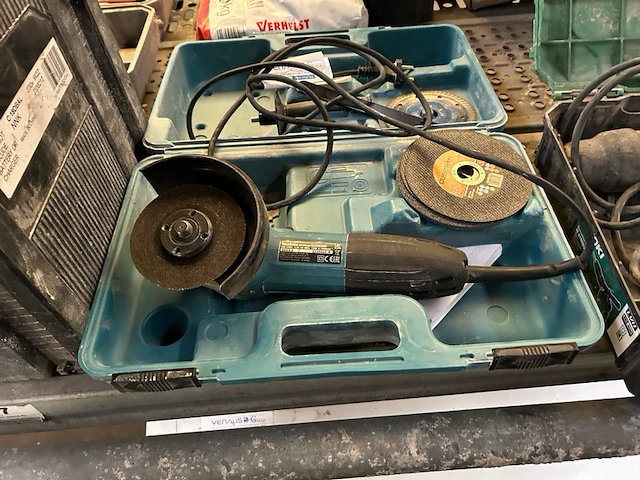 Haakse slijper makita - afbeelding 1 van  5
