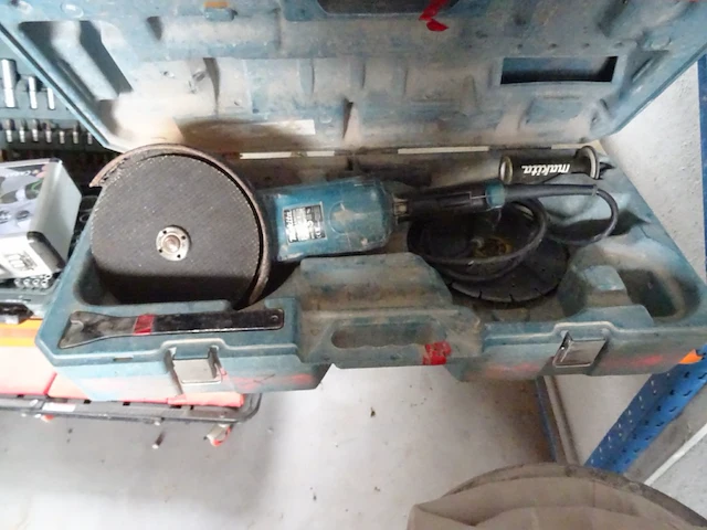 Haakse slijper makita - afbeelding 1 van  3