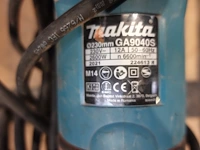 Haakse slijper makita - afbeelding 2 van  3