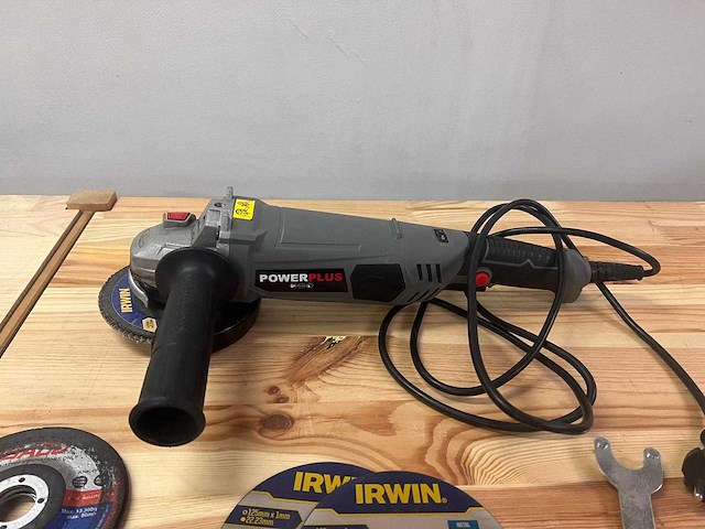 Haakse slijper powerplus powe20025 - afbeelding 5 van  12