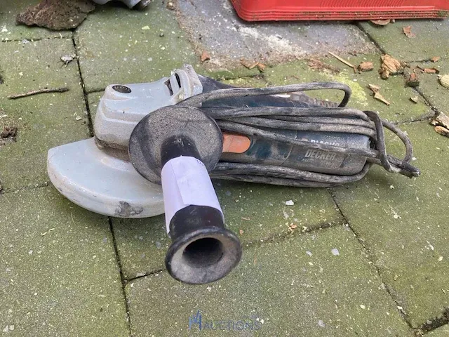 Haakse slijpmachine black&decker - afbeelding 2 van  3