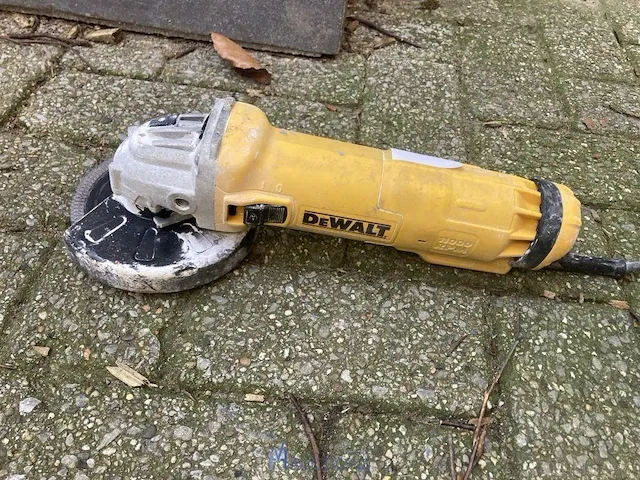 Haakse slijpmachine dewalt - afbeelding 1 van  3
