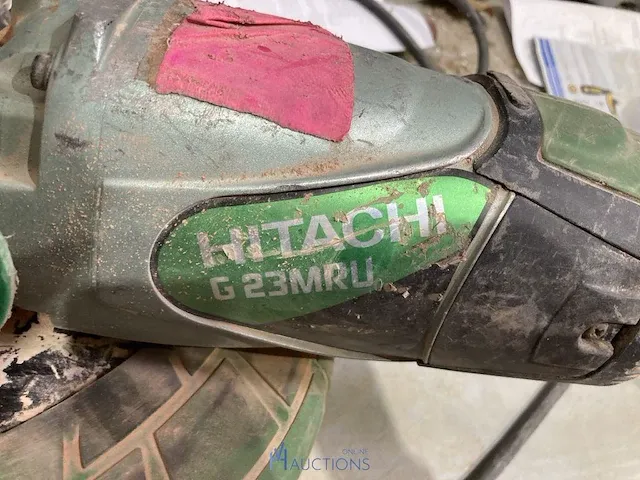 Haakse slijpmachine hitachi - afbeelding 2 van  3