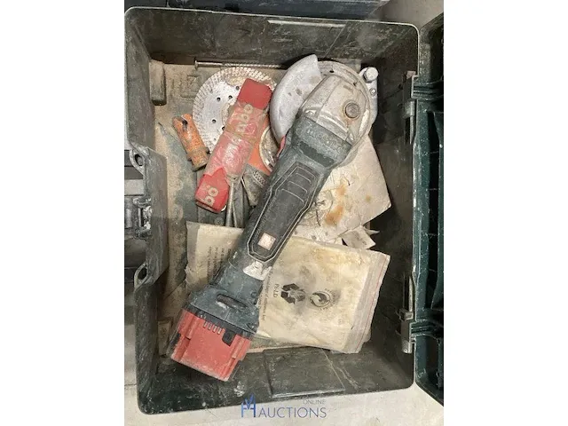 Haakse slijpmachine metabo - afbeelding 2 van  3