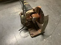 Haakse slijpmachine nn op verstelbare metalen voetsteun - afbeelding 5 van  6